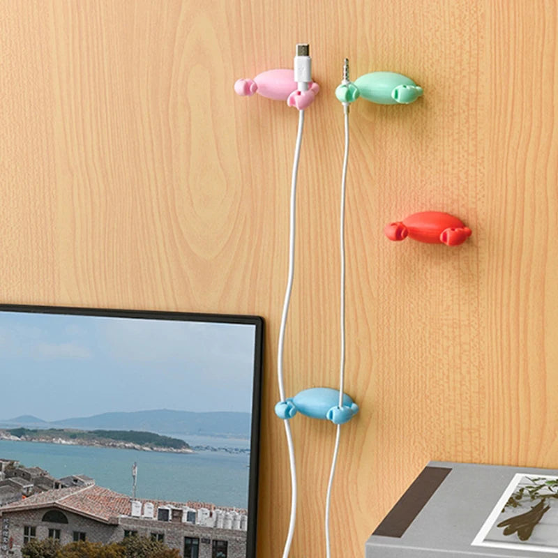 Cute Crab Cable Organizer Clip Data Cable Stand Mobile Phone Charging Cable Organizers Fixer Desk Self-Adhesive Wire Tidy Holder